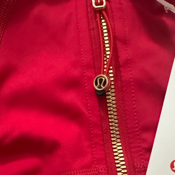 lululemon nulu red jacket Women's - Picture 3 of 5